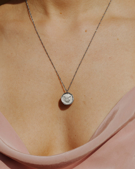Zodiac Necklace – Taurus / Stier Silber