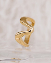 [[Farbe:Gold]]