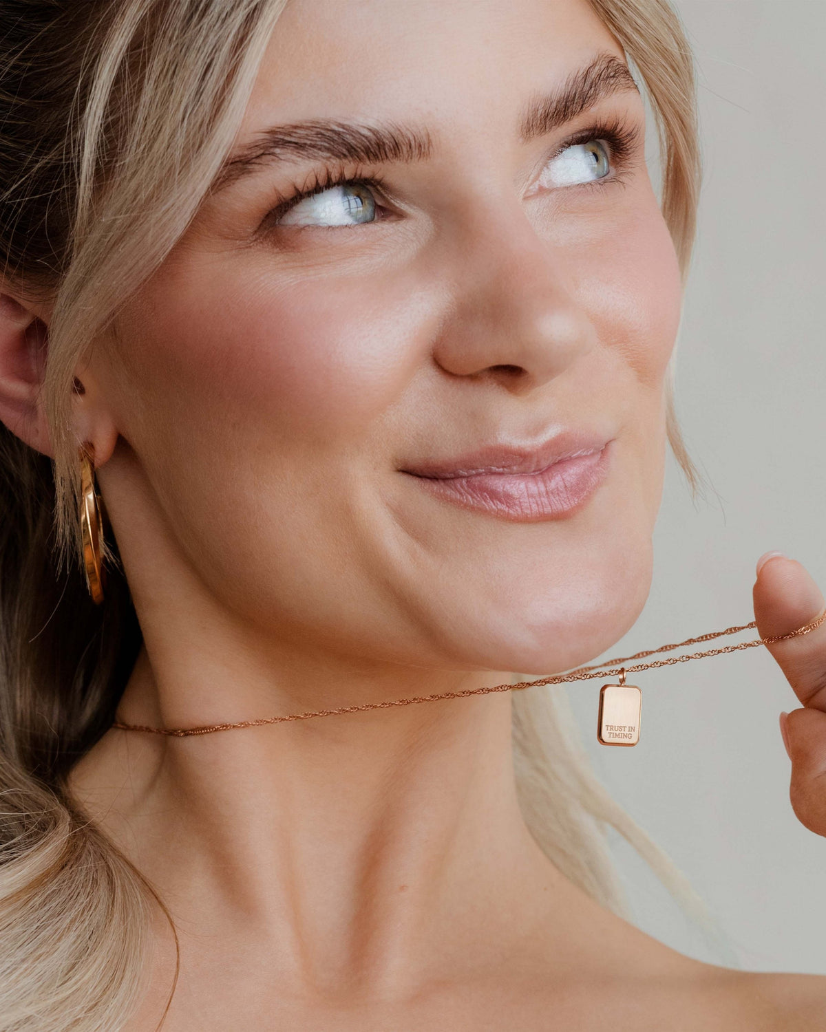 [[Farbe:Roségold,shopthelook]]