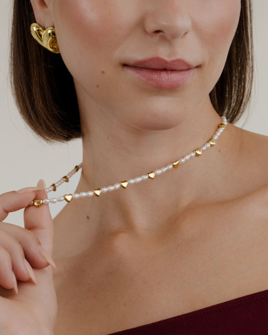 Love Pearls Necklace Gold
