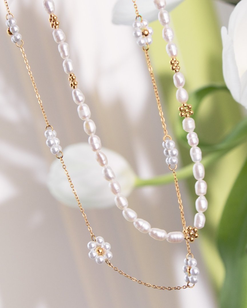 Flourish Necklace Gold