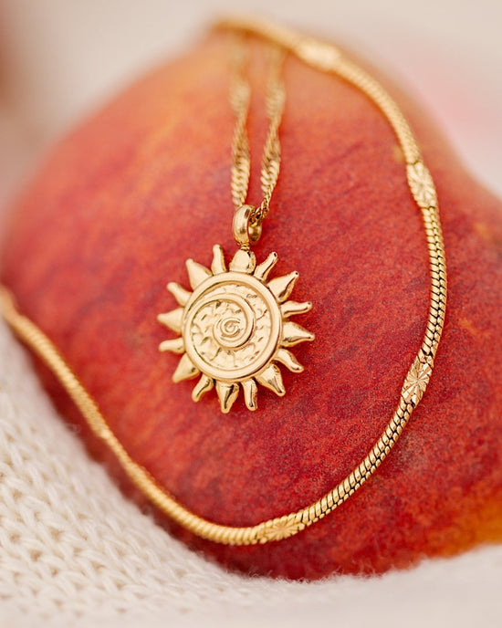 Sun Ray Necklace Gold