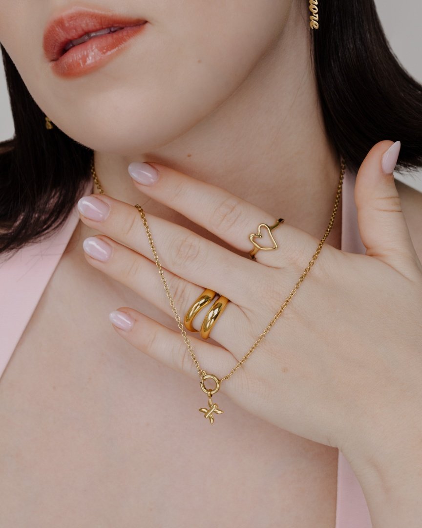 Classic Chain Charm Necklace Set