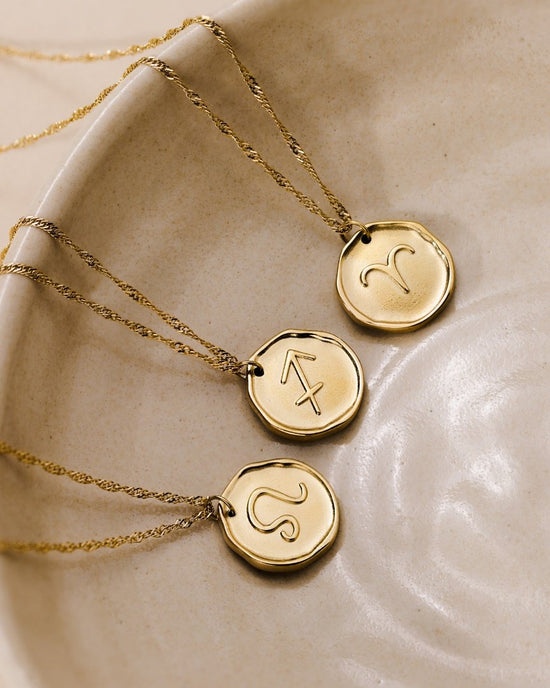 Zodiac Necklace – Aries / Widder Gold