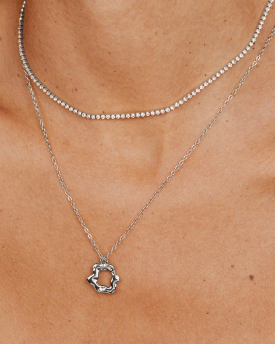 Melting Donut Necklace Silber