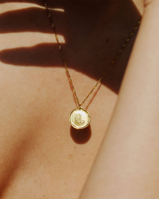 Zodiac Necklace – Capricorn / Steinbock Gold