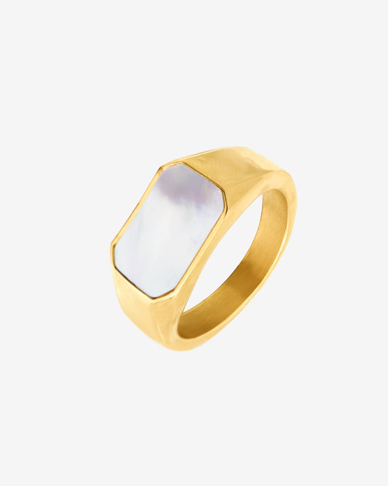 Mother of Pearls Ring Gold