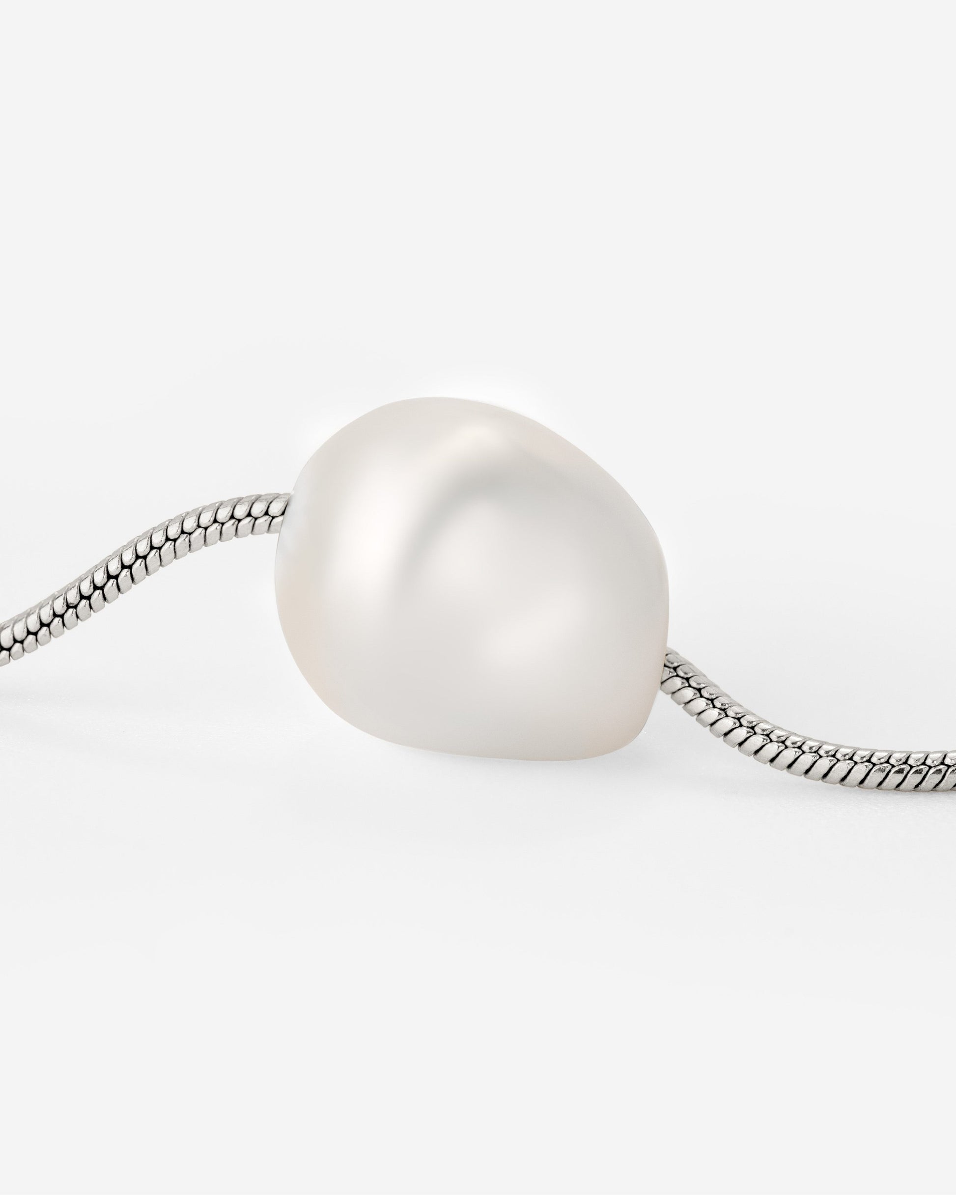 Minimalist Pearl Choker Silber