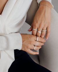 [[Color:Silver,shopthelook]]
