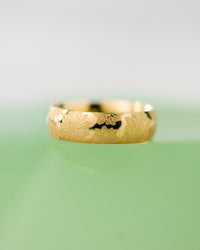 [[Farbe:Gold]]