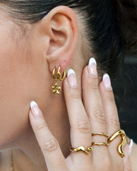 [[Farbe:Gold,shopthelook]]