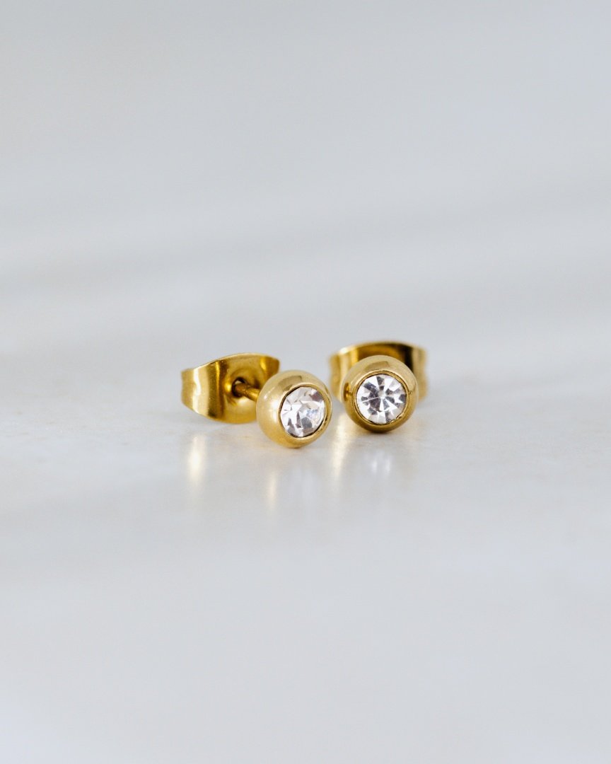 Bezel Bling Studs Gold