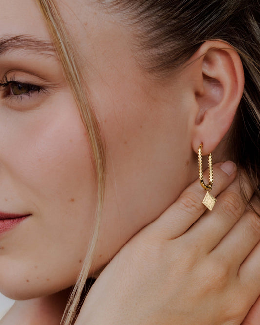 Rombo Oval Twisted Hoops Small Gold