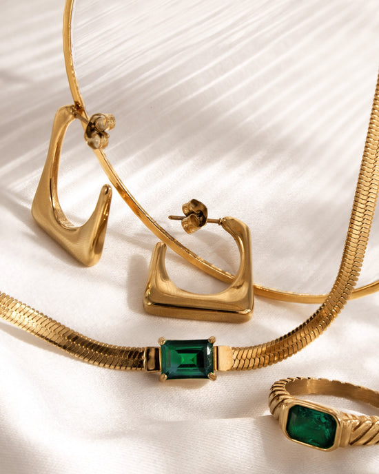 Radiant Emerald Necklace Silber
