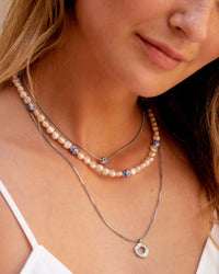 [[Farbe:Silber,shopthelook]]