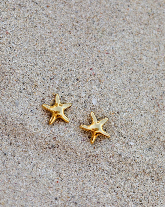Sea Star Studs Gold