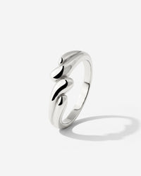 [[Color:Silver]]