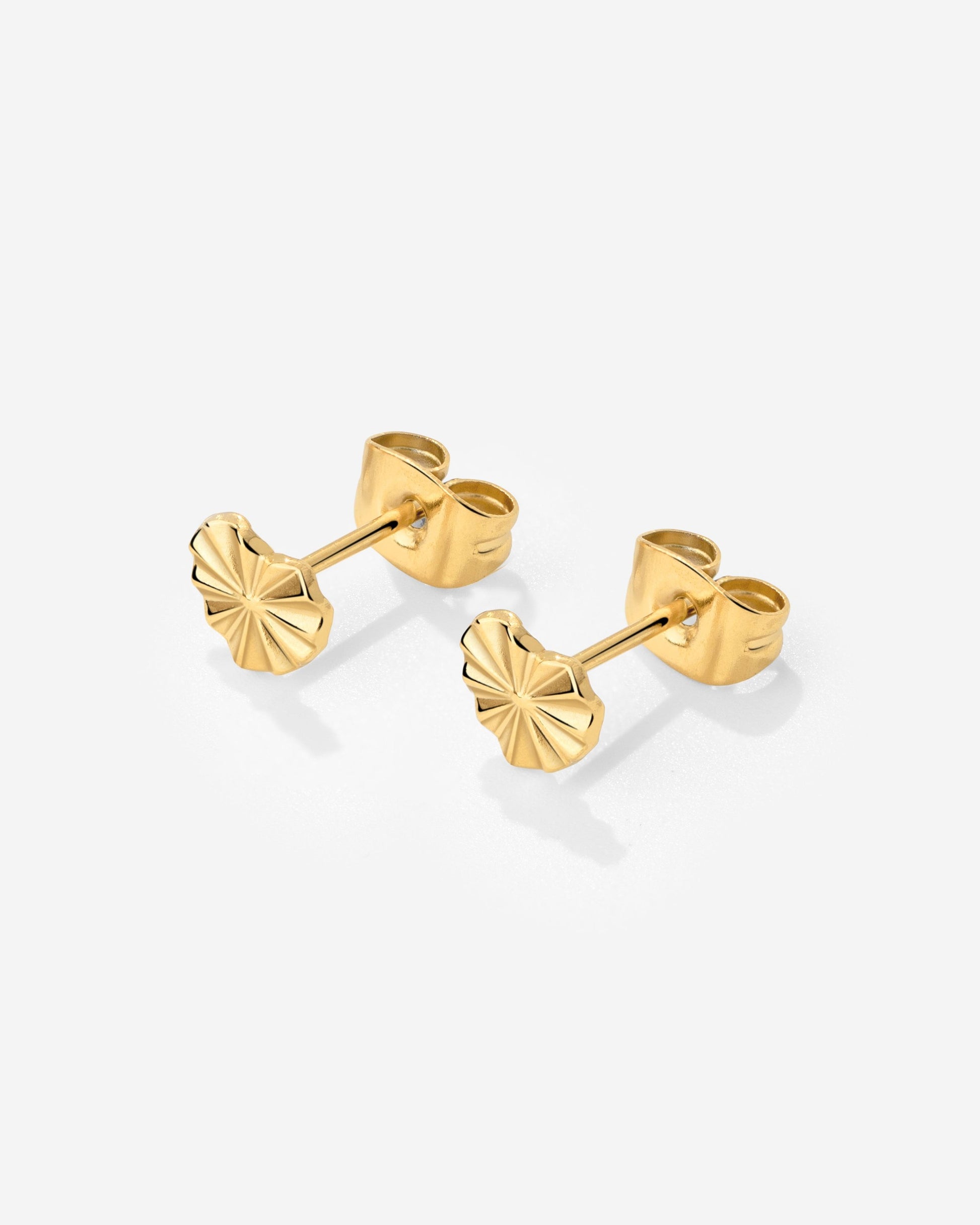 Glass Heart Studs Gold