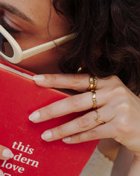 [[Farbe:Gold,shopthelook]]