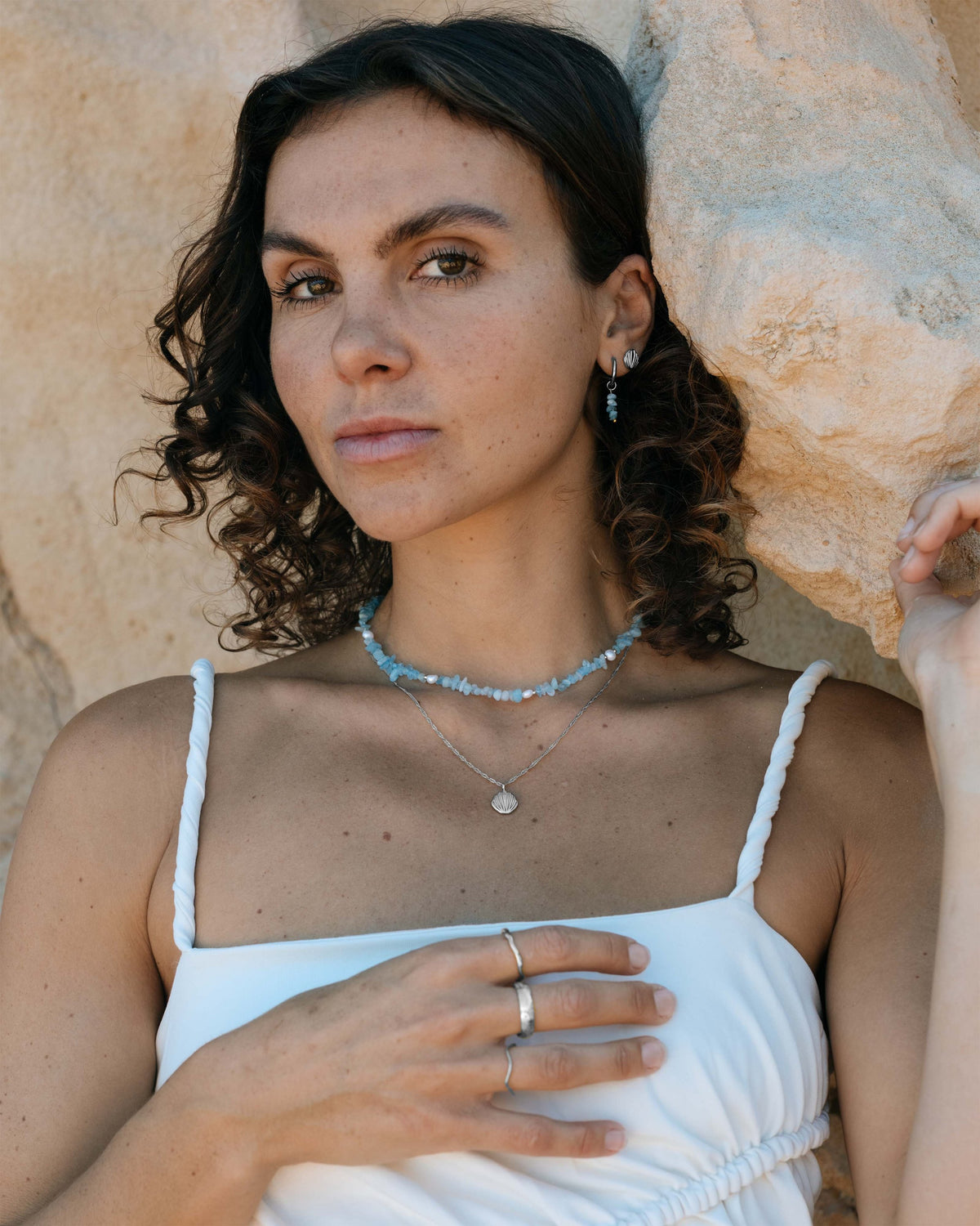[[Farbe:Silber,shopthelook]]