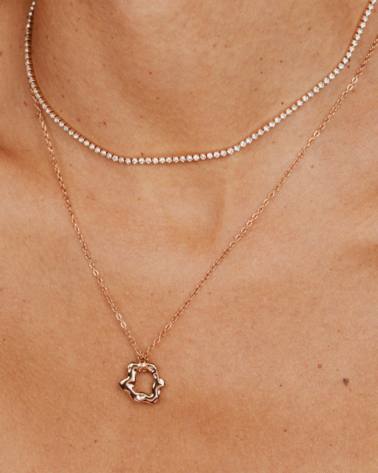 Melting Donut Necklace Roségold