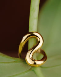 [[Farbe:Gold]]