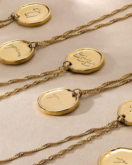 Zodiac Necklace – Aquarius / Wassermann Roségold