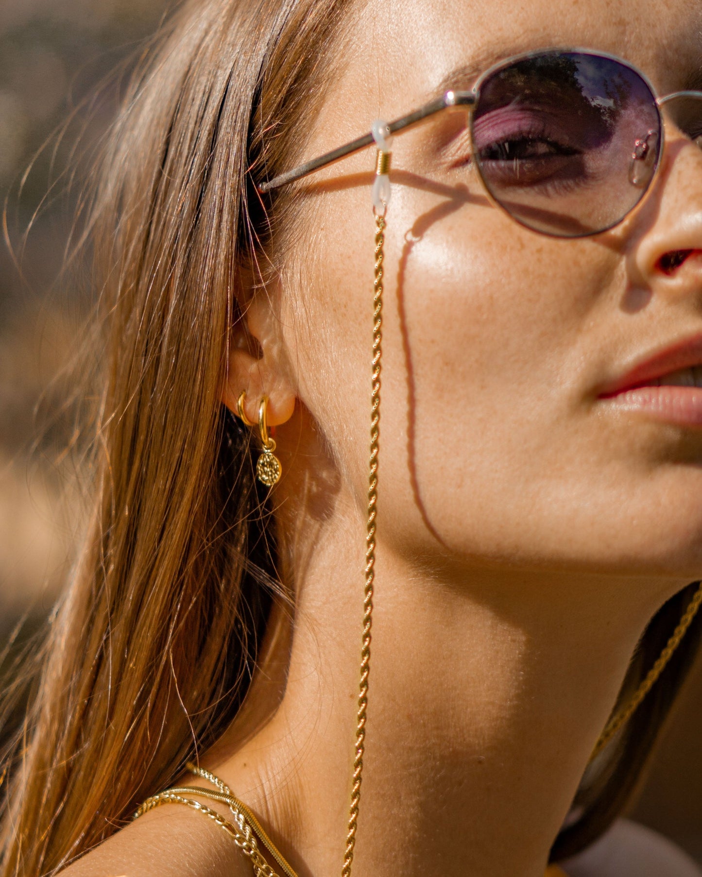 [[Farbe:Gold,shopthelook]]