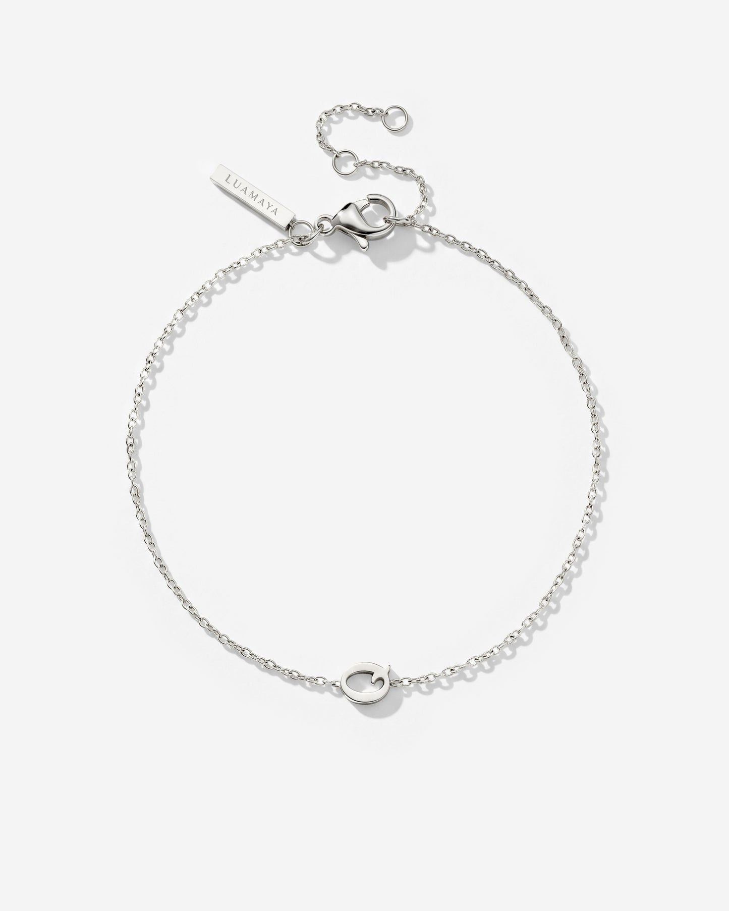 [[Farbe:Silber,Buchstabe:Q]]
