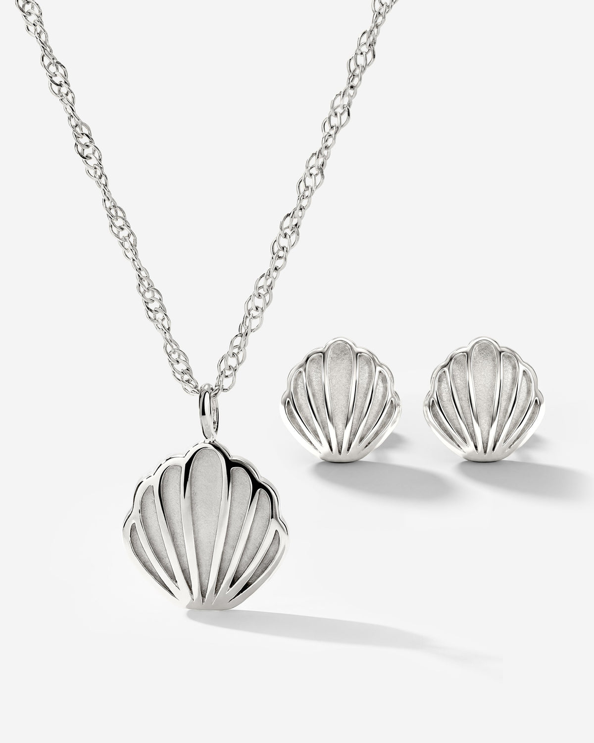 [[Farbe:Silber]]