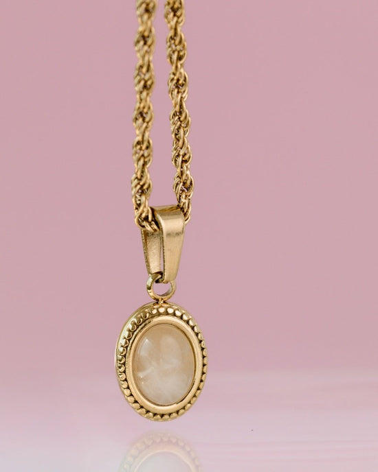 Blush Quartz Necklace Roségold