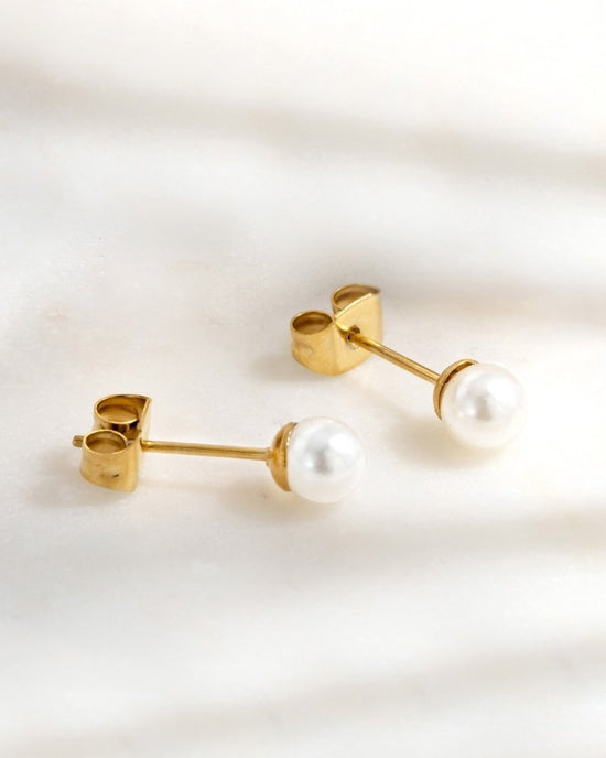 Pretty Pearl Studs Silber