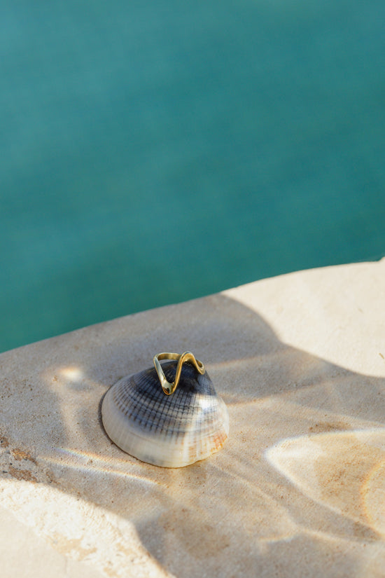 High Tide Ring Gold