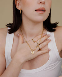 [[Farbe:Gold,shopthelook]]