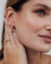 [[Farbe:Gold,shopthelook]]