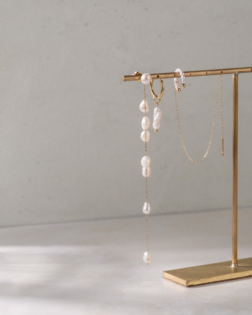 Jules Unique Pearl Fall Studs Silber
