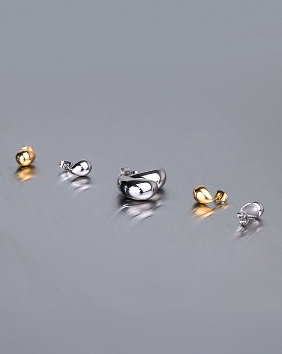 Drop it Studs Gold