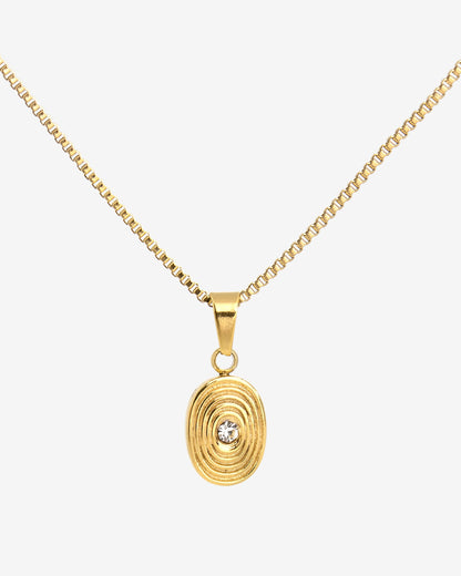 Nostalgia Necklace Gold
