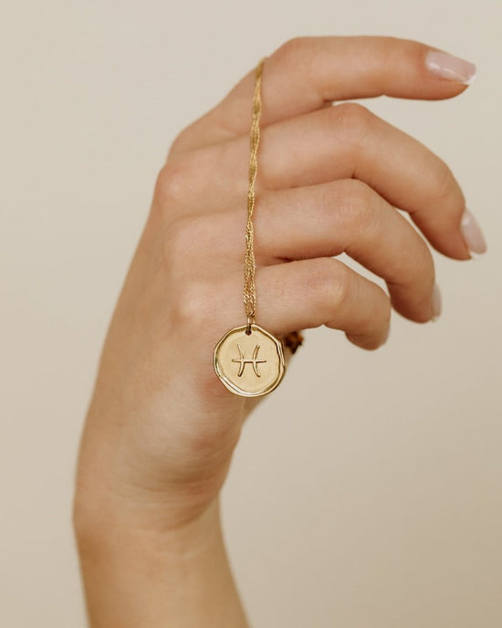 Zodiac Necklace – Pisces / Fische Gold