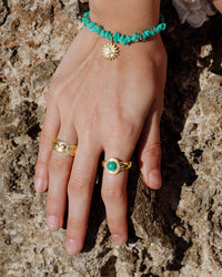 [[Farbe:Gold,shopthelook]]