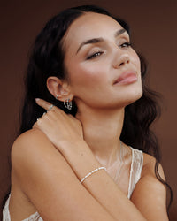 [[Color:Silver,shopthelook]]