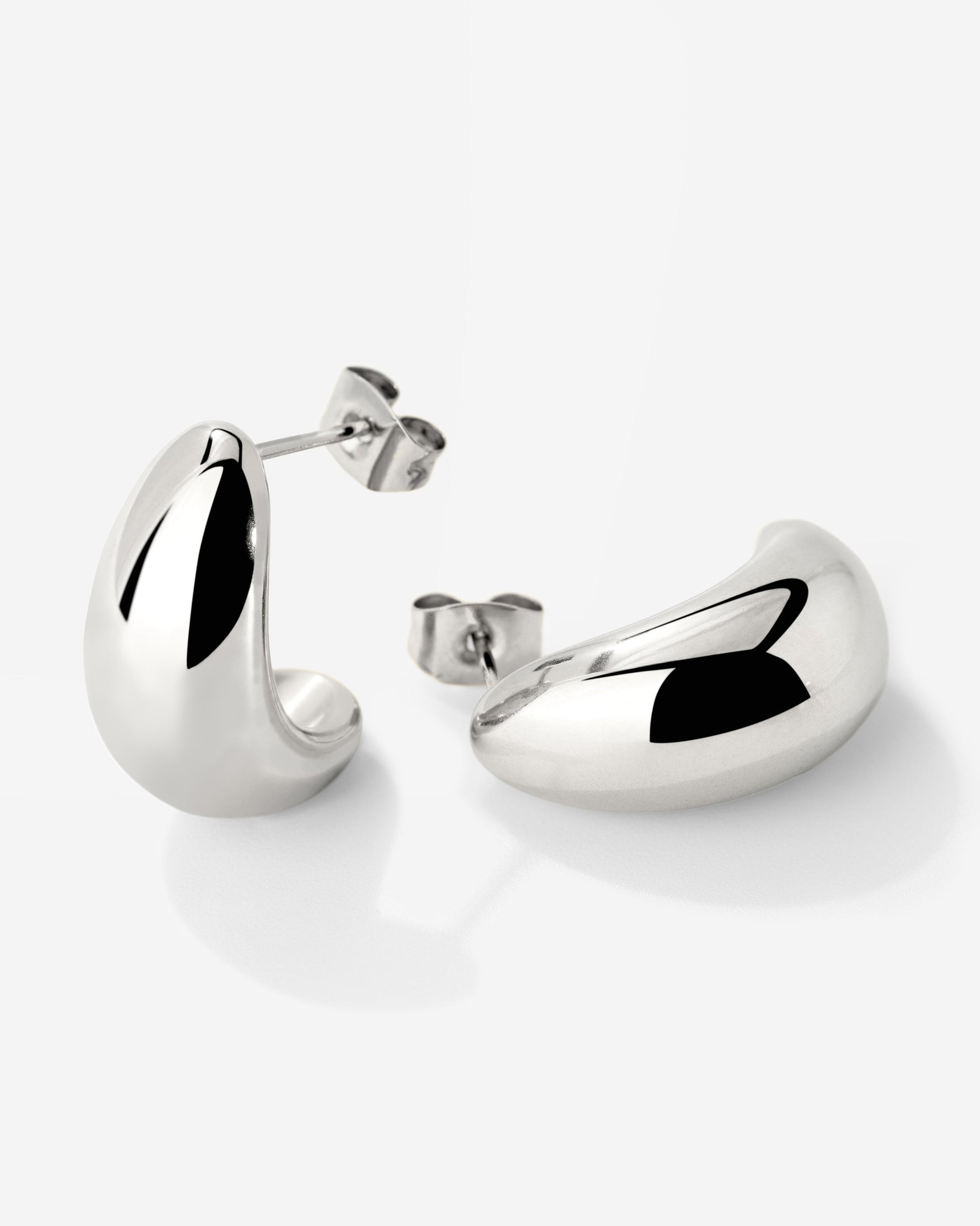 Huggie Studs Silber