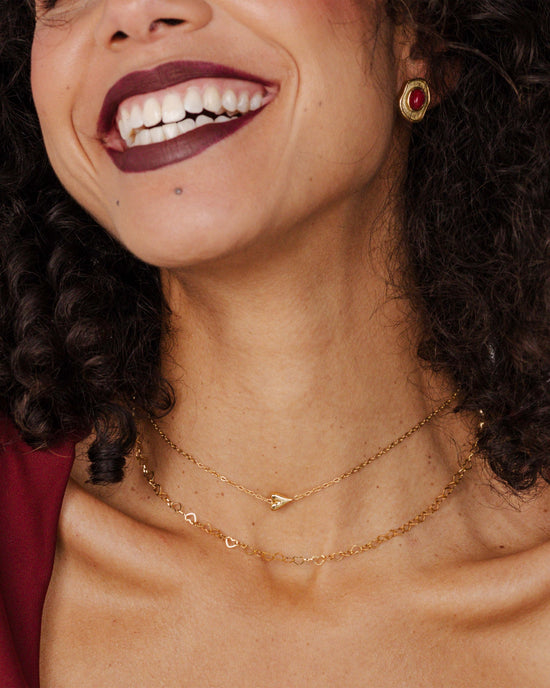Flowy Heart Necklace Gold