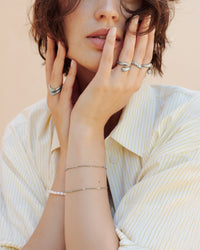 [[Farbe:Silber,shopthelook]]