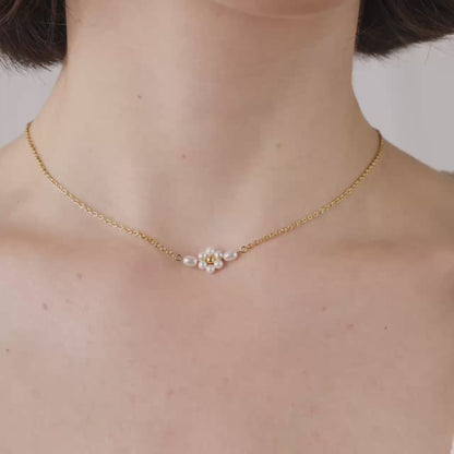 Daisy Choker Roségold