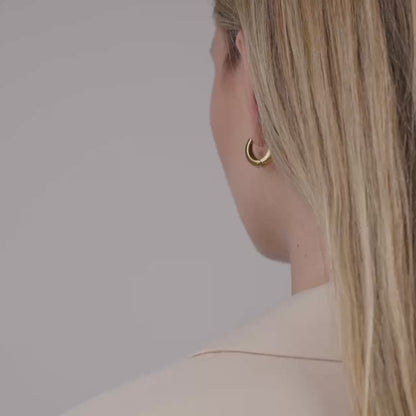 Gilded Curve Hoops Silber