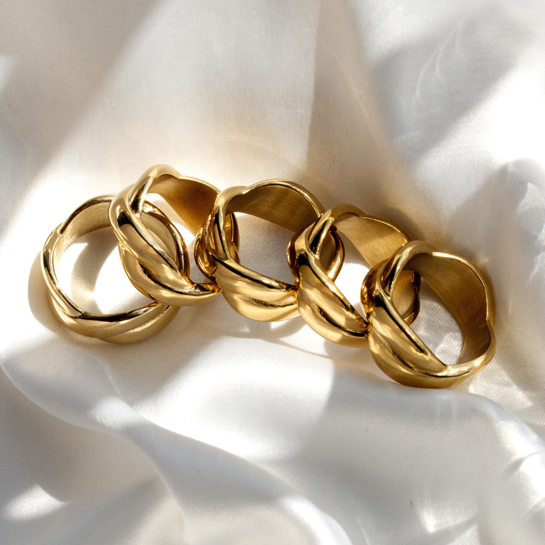 Female DNA Ring Silber