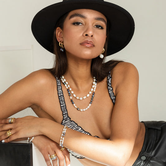Vintage Pearl Necklace Gold
