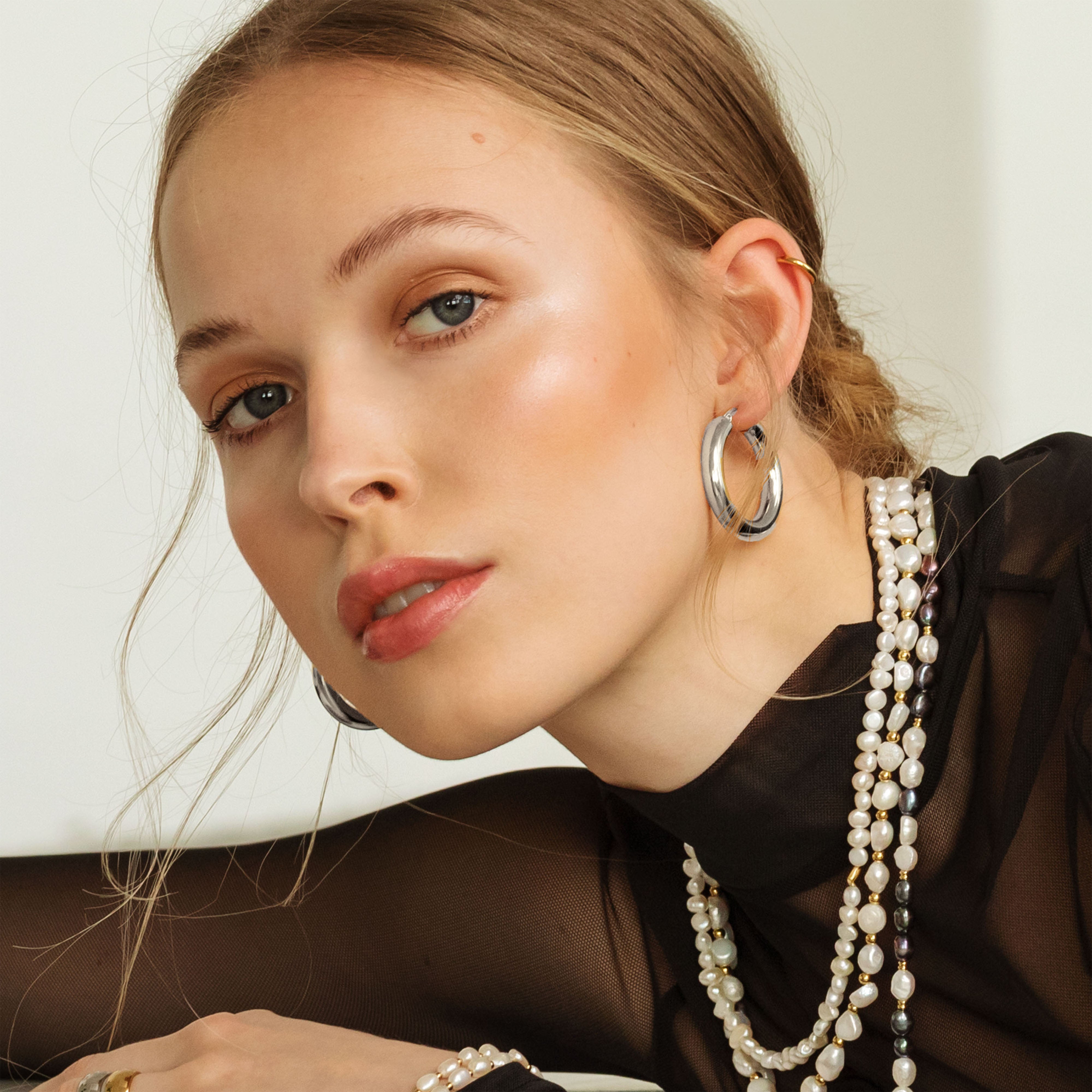 Large ring earrings outlet
